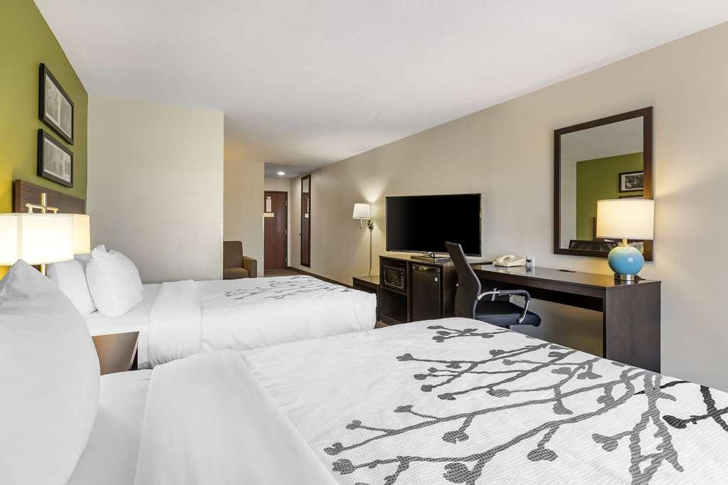 Sleep Inn & Suites Pleasant Hill - Des Moines Room photo